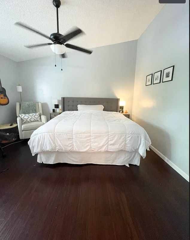 Building Photo - 3473 Carambola Cir S