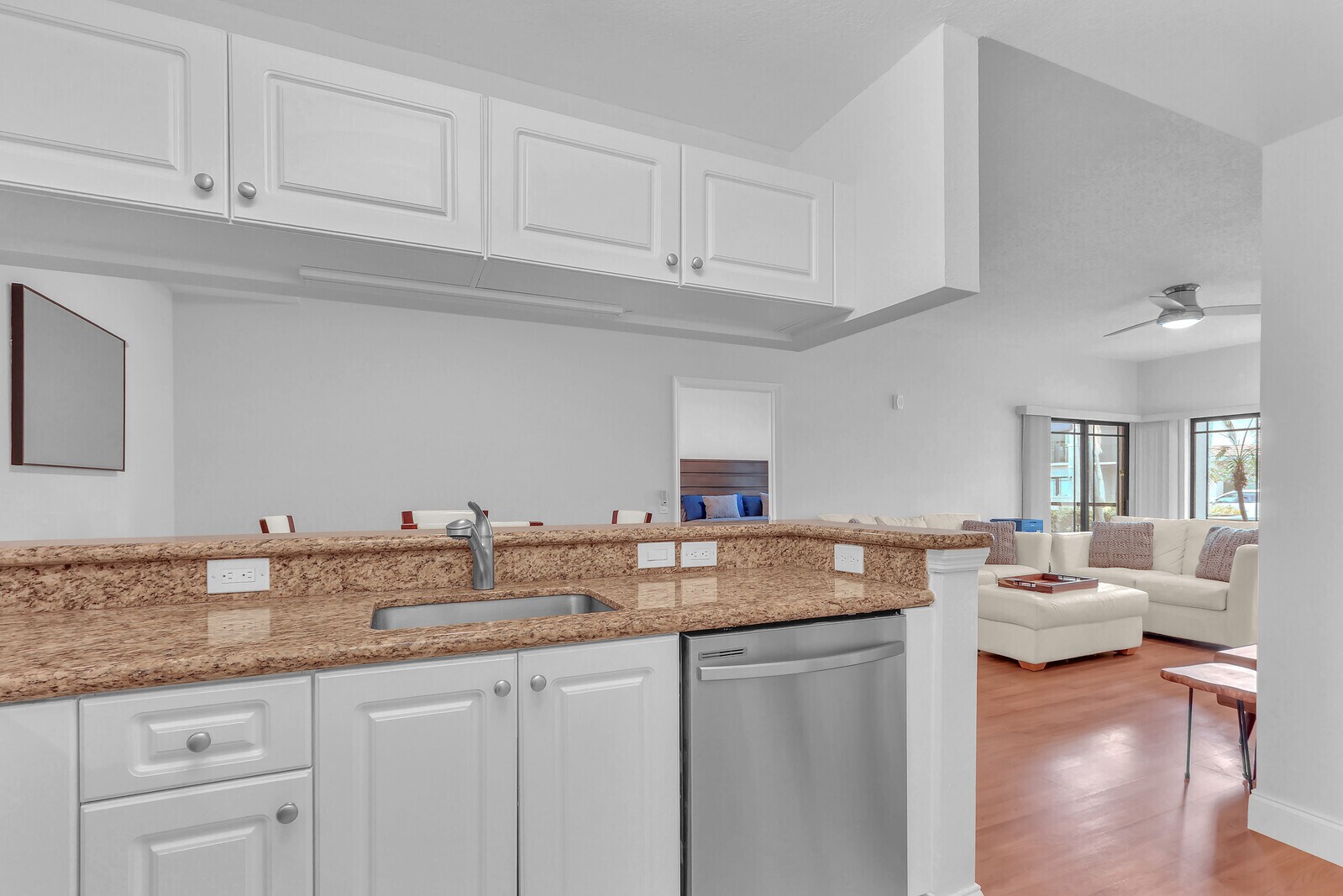 Building Photo - 2803 Sarento Pl