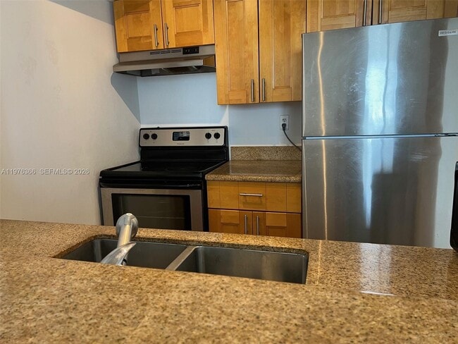 Building Photo - 850 N Miami Ave