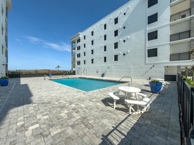 Building Photo - 2765 N Hwy A1A