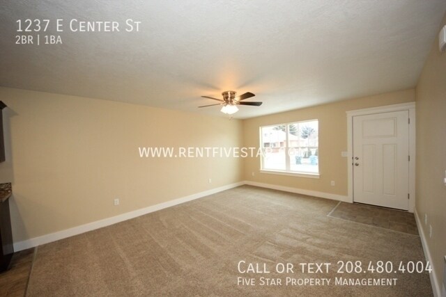 Building Photo - 2 Bedroom Apartment Near ISU Campus! Visit...