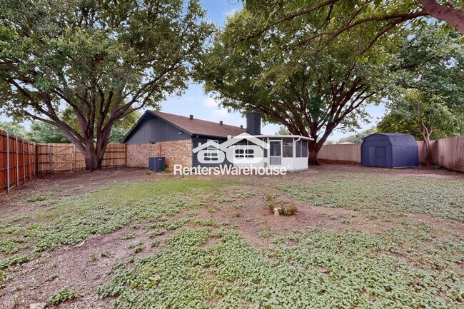 Building Photo - 3945 Spoonwood Ln