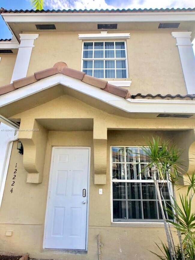 Primary Photo - 12224 S W 8th Ct
