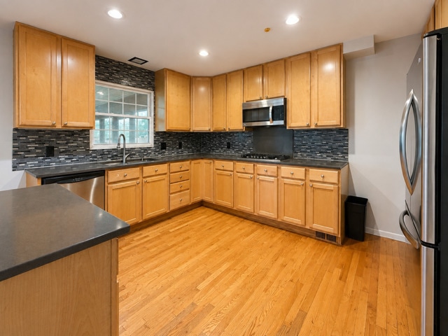 Building Photo - 6582 Tealwood Rd