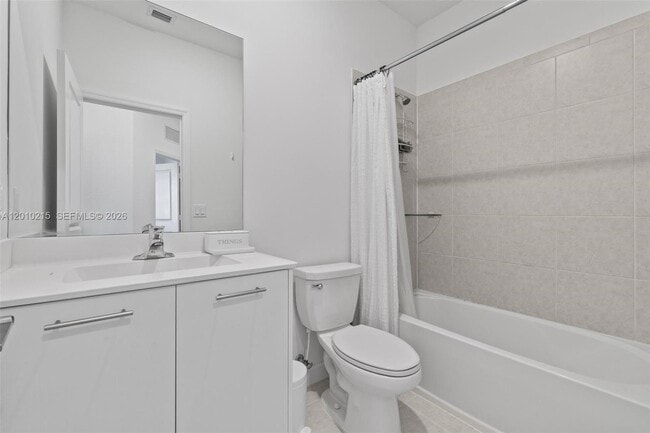 Building Photo - 12536 NW 23rd Pl