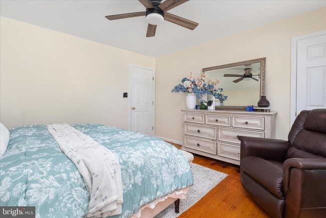 Building Photo - 208 N Rappahannock St