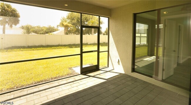 Building Photo - 11380 Canopy Loop