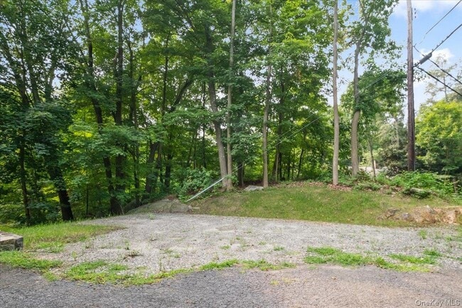 Building Photo - 272 Brewster Hill Rd