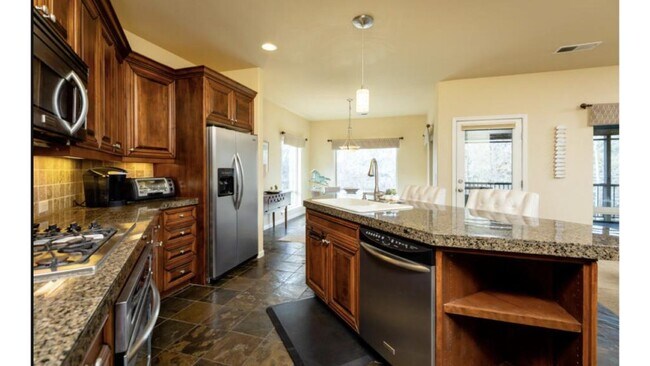 Building Photo - 4862 Horned Lark Dr
