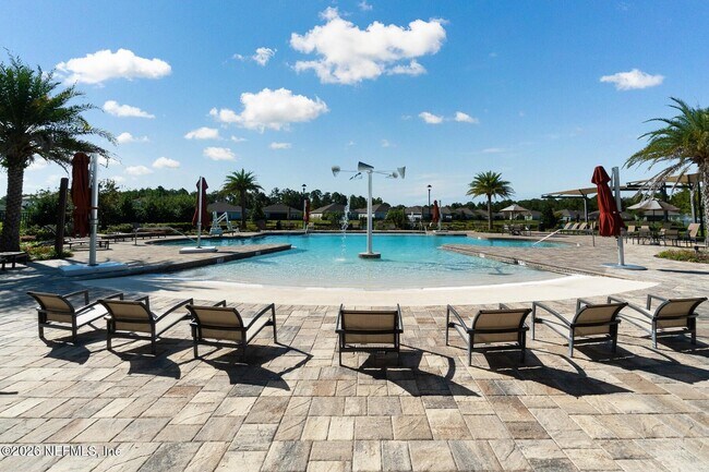 Building Photo - 2077 Amberly Dr