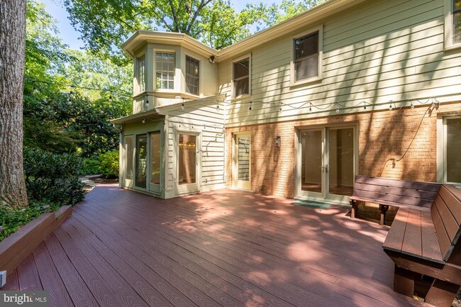 Building Photo - 1318 Round Oak Ct