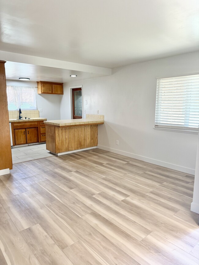 Building Photo - 3636 W Tulare Ave
