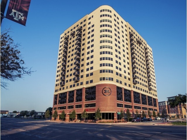 Building Photo - The Rise at Northgate