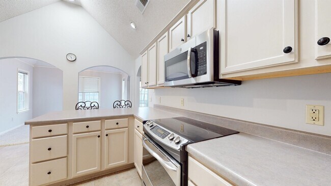 Building Photo - 195 Cross Point Dr