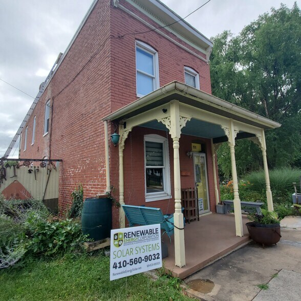 Building Photo - 256 S Carroll St