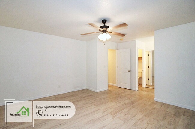 Building Photo - 1722 Almaden Dr