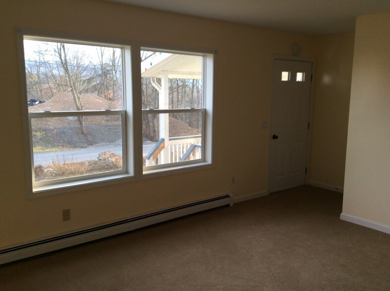 Living room - 310 Bypass Dr