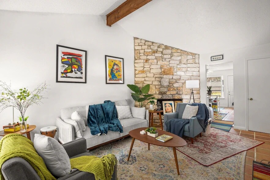 Building Photo - 5402 Brompton Cir