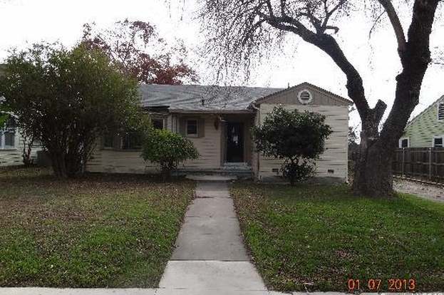 Building Photo - 2040 W Mistletoe Ave