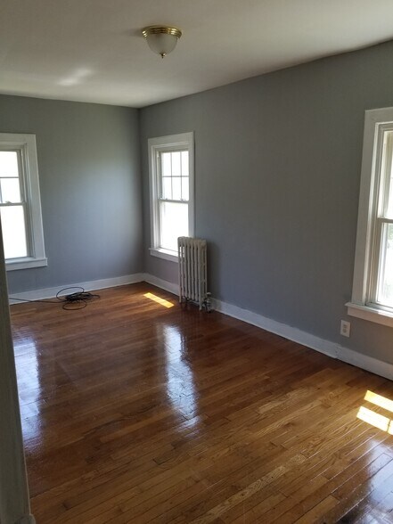 Bedroom Three - 19 Circular Ave