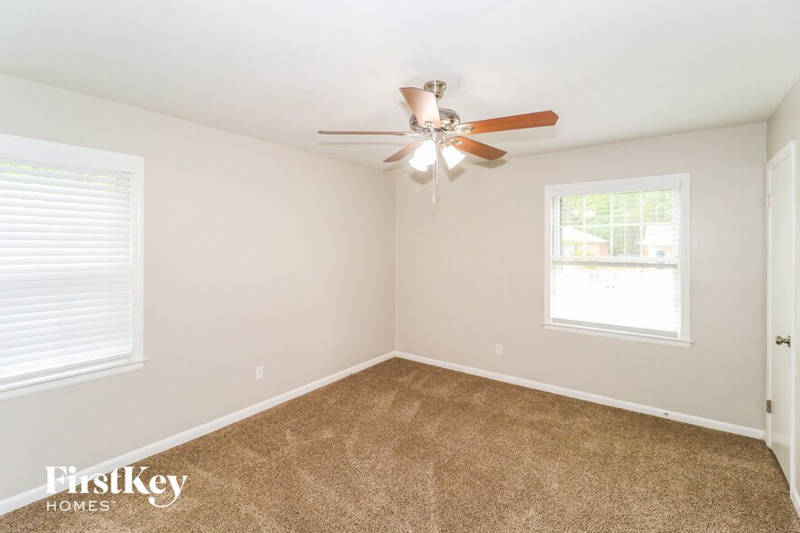 Building Photo - 1781 Dorrie Ln