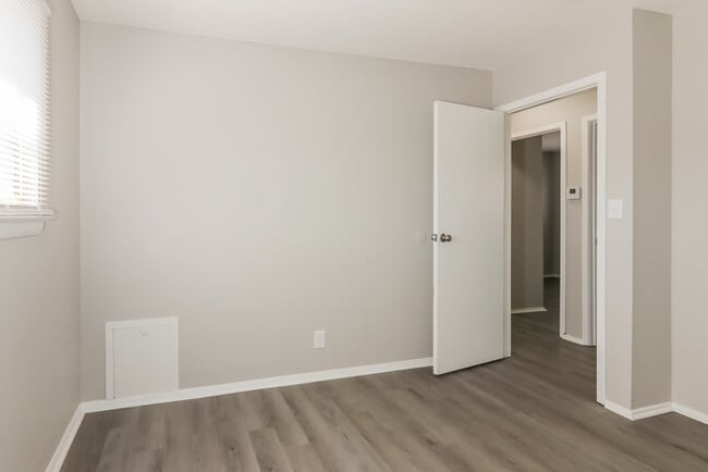 Building Photo - Inviting 4-Bedroom Home in Columbus, OH