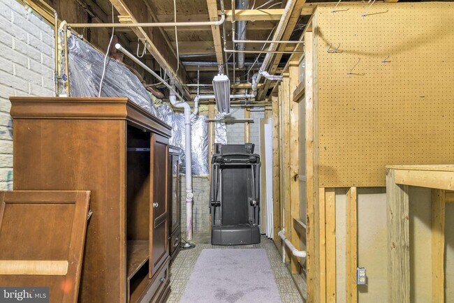 Building Photo - 7222 Lensfield Ct