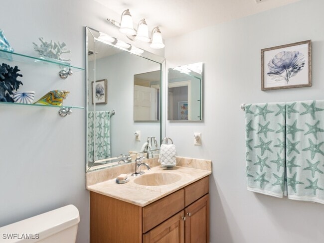 Building Photo - 2012 Tarpon Bay Dr N