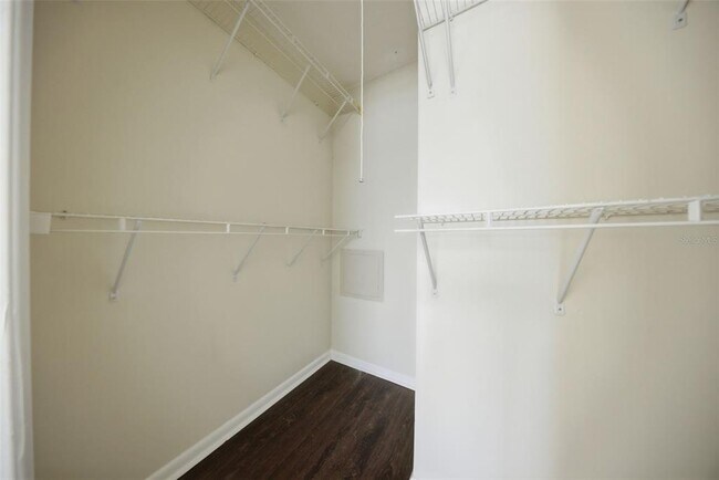 Building Photo - 3102 W Horatio St