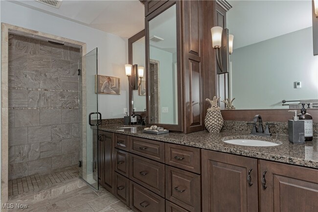 Building Photo - 38 W Orange St