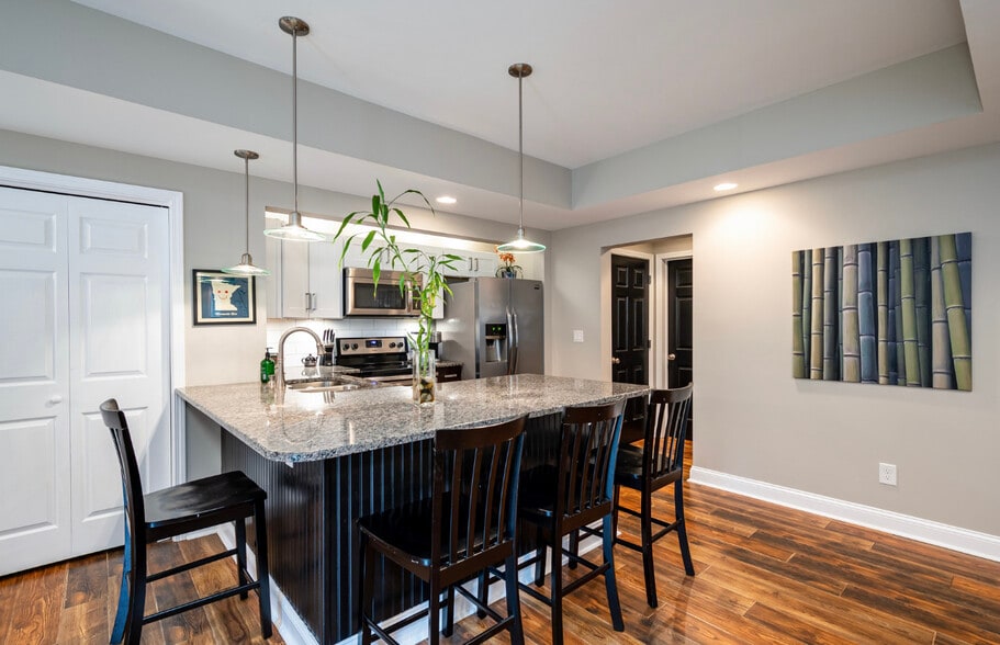 Building Photo - 1116 Osprey Rdg NW