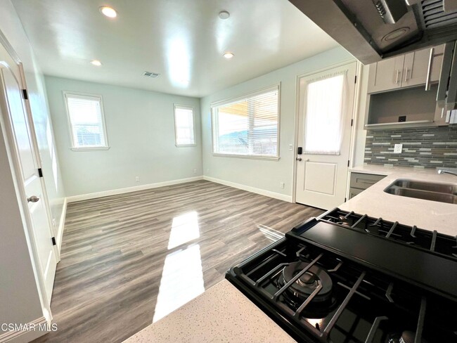 Building Photo - 662 Gerst Dr