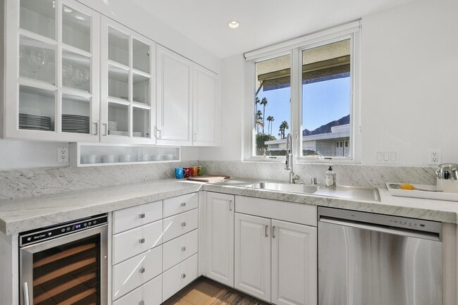 Building Photo - 45705 Hopi Rd