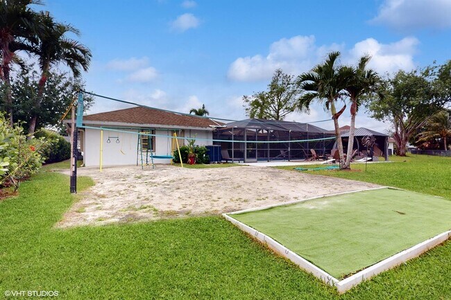 Building Photo - 13947 Geranium Pl