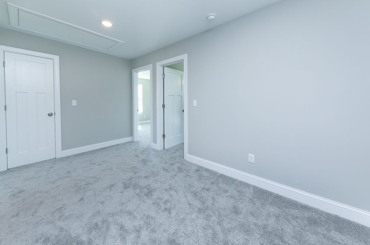 Building Photo - 125 Moyock Landing Dr
