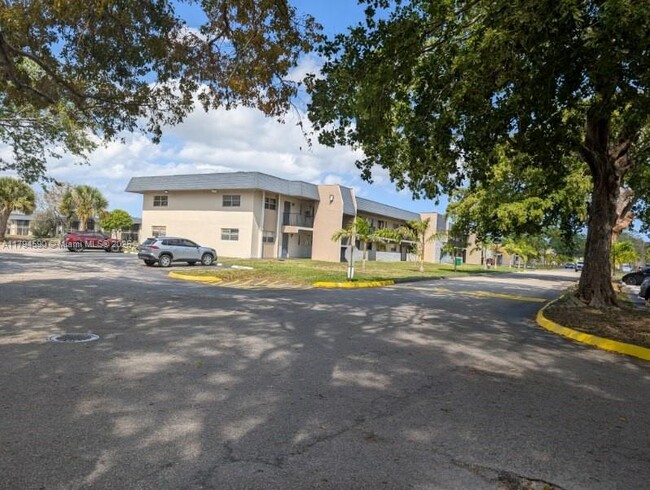 Primary Photo - 8020 Fairview Dr