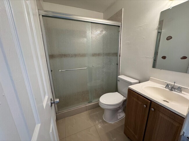 Building Photo - 788 NW 15th Pl