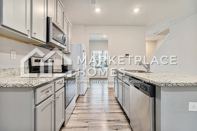 Building Photo - 4335 Shaffer Ct