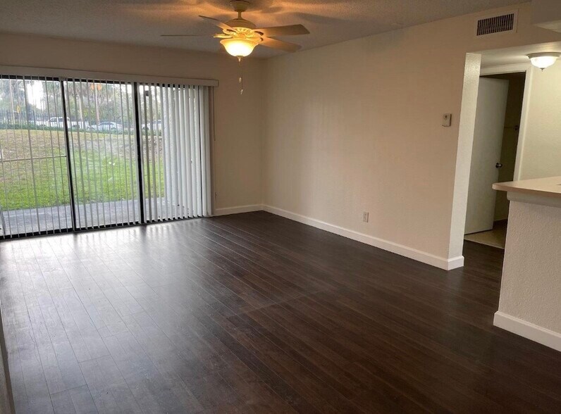 Building Photo - 9066 W Atlantic Blvd