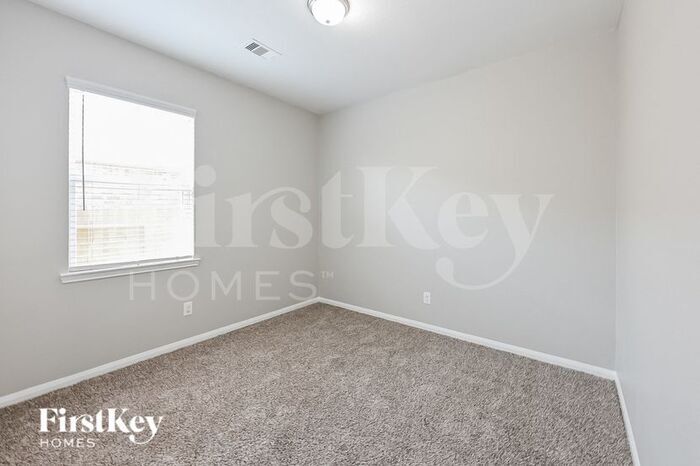 Building Photo - 22719 Overland Bell Dr