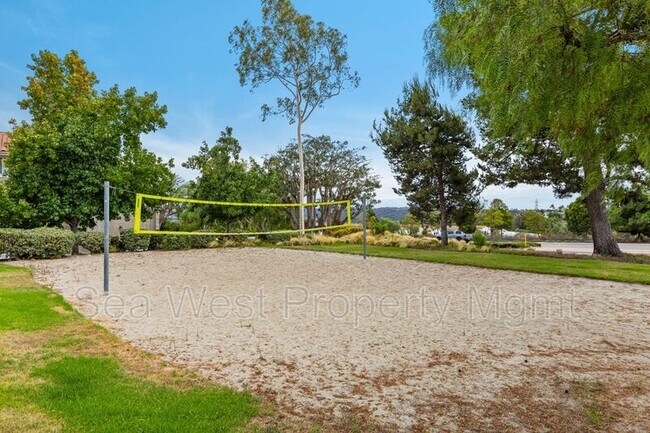 Building Photo - 6907 Quail Pl