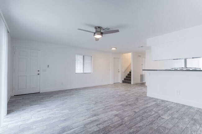 Building Photo - 32955 Canyon Vista Rd