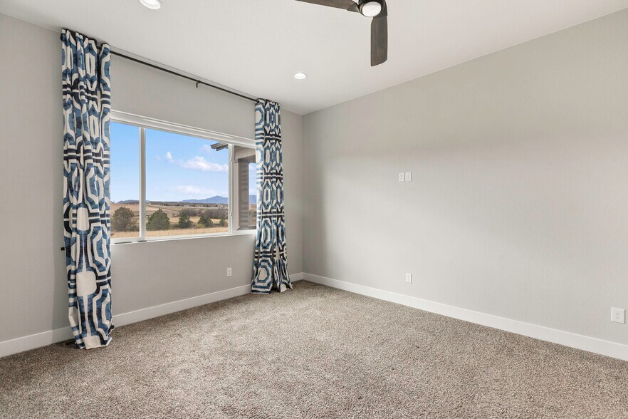 Building Photo - 2131 Seaglass St