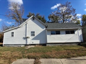 Building Photo - 903 Jewell St