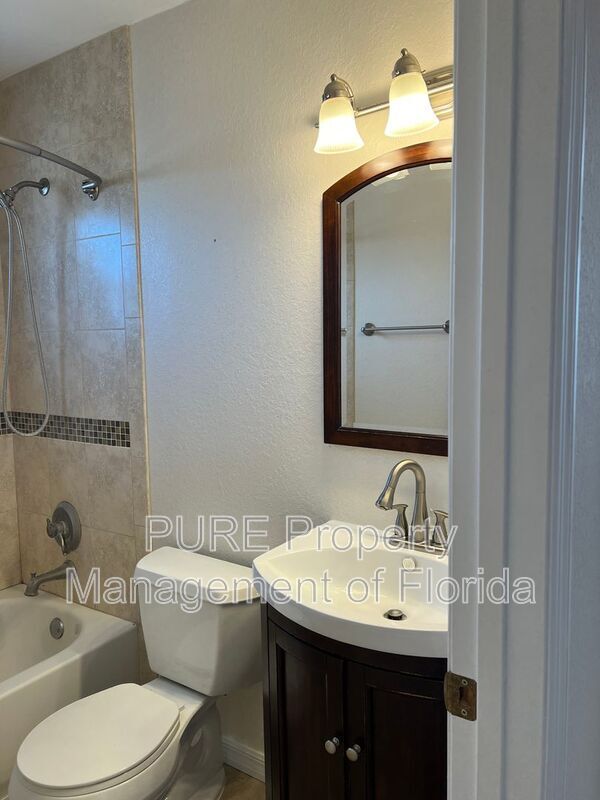 Building Photo - 461 Marion Oaks Blvd