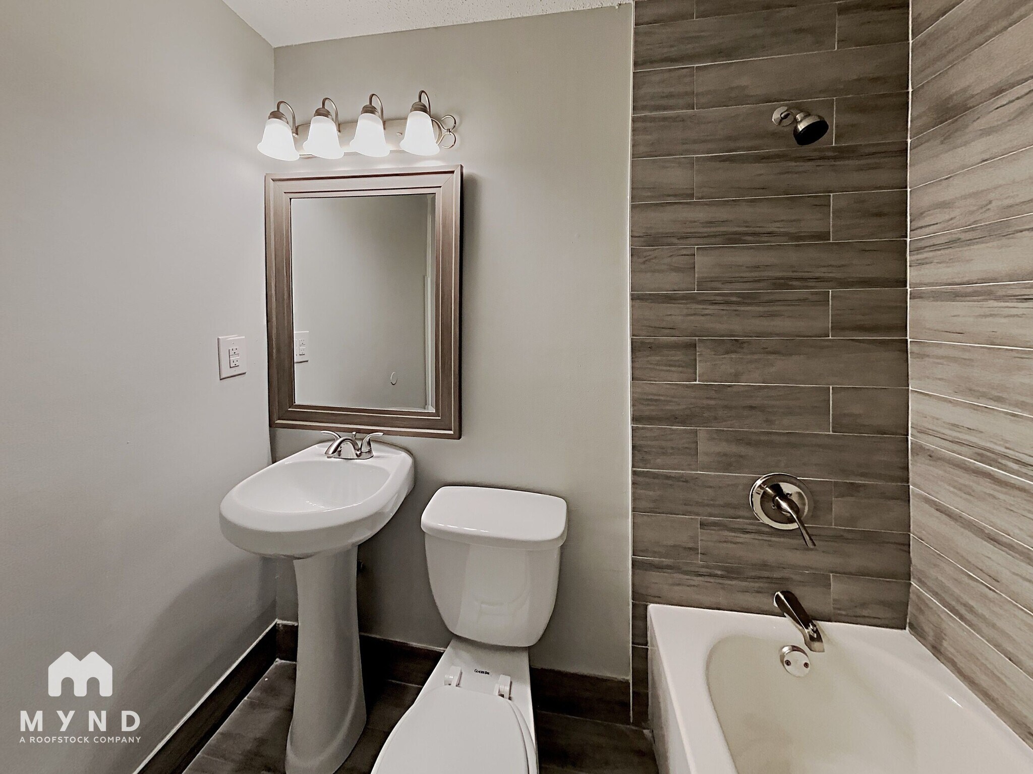 Building Photo - 8094 Attleboro Dr