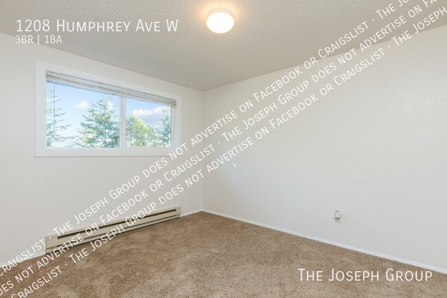 Building Photo - 1208 Humphrey Ave W