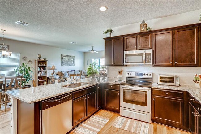 Building Photo - 5109 Winsbury Dr