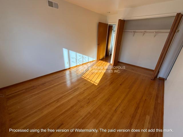 Building Photo - 1 bedroom in Oakland CA 94619