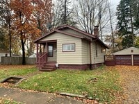 Building Photo - 2306 24th St NE